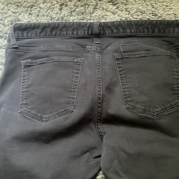 Black Gap "Real Straight" jeans/pants - Picture 3 of 4